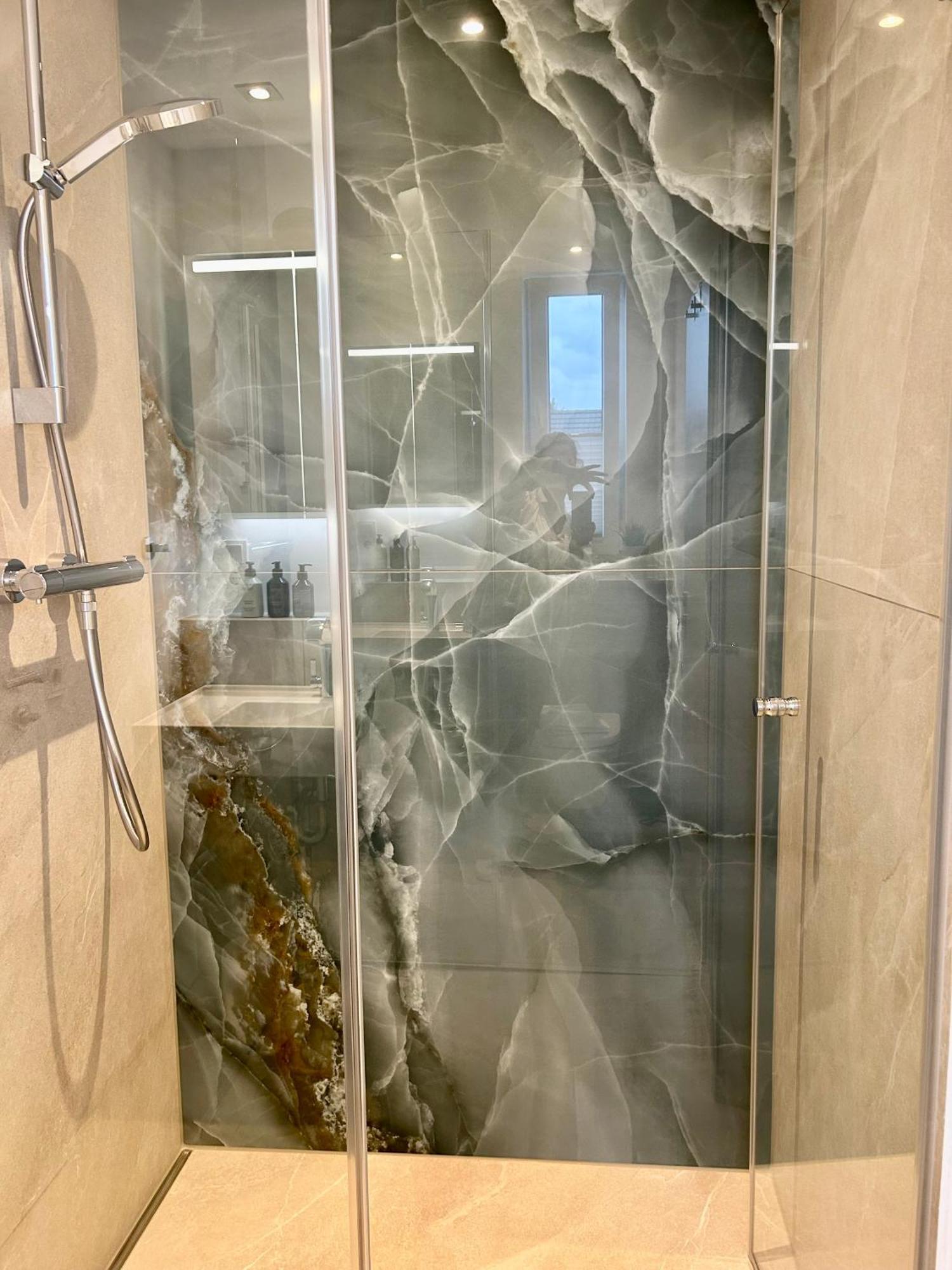 In Fußläufiger Nähe Zu Airport-messe Apartment Düsseldorf